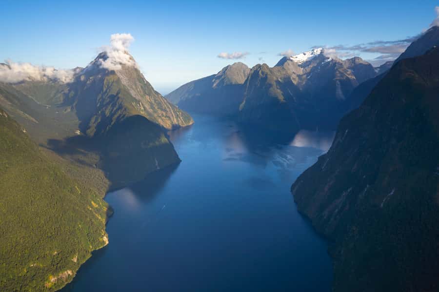 Milford Sound: Helicopter Flight with Glacier Landing - Starting at Milford Sound Airport