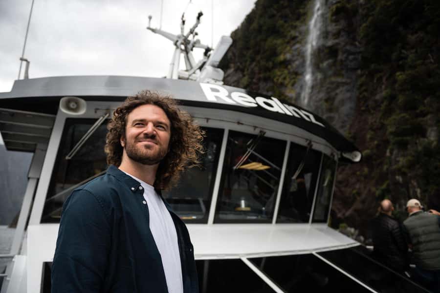Milford Sound: Premium Small Group Cruise with Canape Lunch - What to pack for Milford Sound