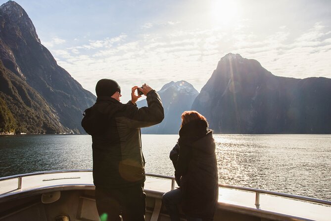 Milford Sound Small Group Tour from Queenstown with Scenic Flight - Five things to know before you book
