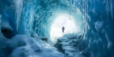 Mount Cook: 3-Hour Tasman Glacier Helicopter Ride and Hike