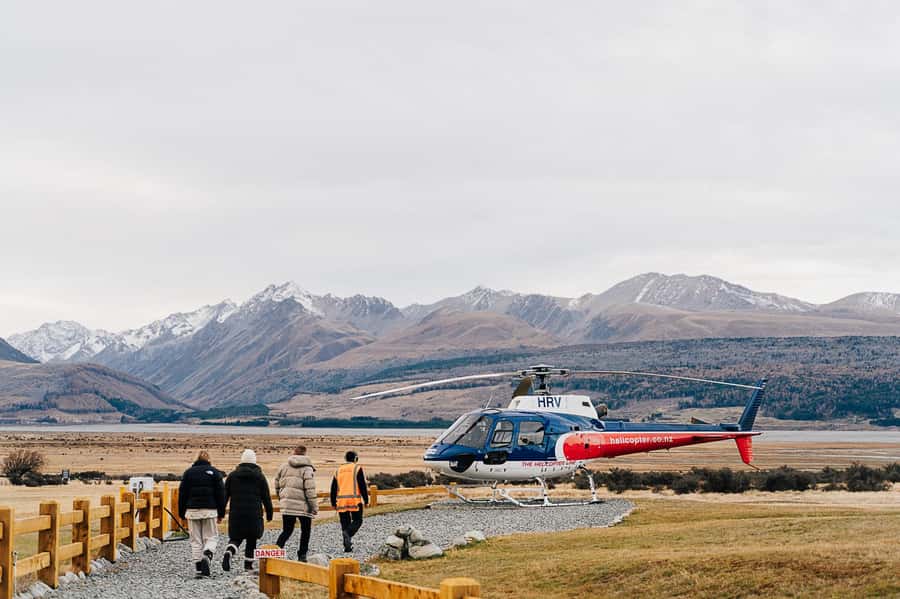 Mount Cook: Alpine Explorer 35 Minute Flight - What To Bring and What To Leave Behind