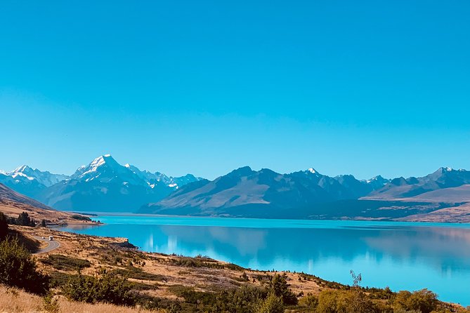 Mount Cook, Lake Tekapo and Tasman Glacier Tour from Christchurch - What the guide adds to the day