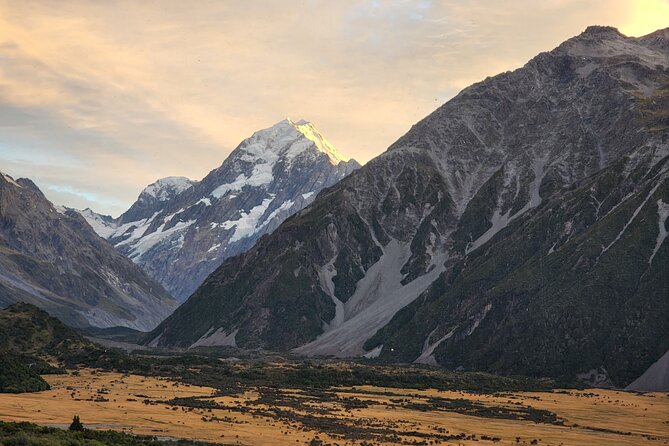 Mount Cook & Lake Tekapo Day Tour from Christchurch with Lunch - Lake Pukaki and Glacial Blue Water