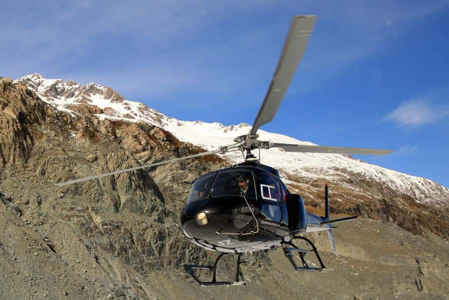 Mount Cook: Scenic Helicopter Flight with Alpine Landing - Should you book the Aoraki Mount Cook alpine flight?