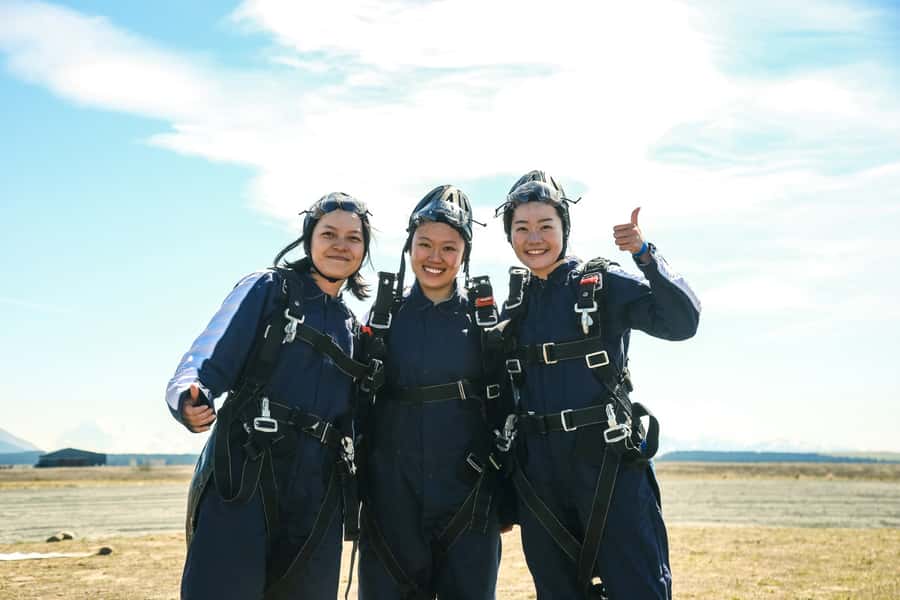 Mount Cook: Tandem Skydive Experience - Planning Your Day Around Pukaki-Twizel Airport