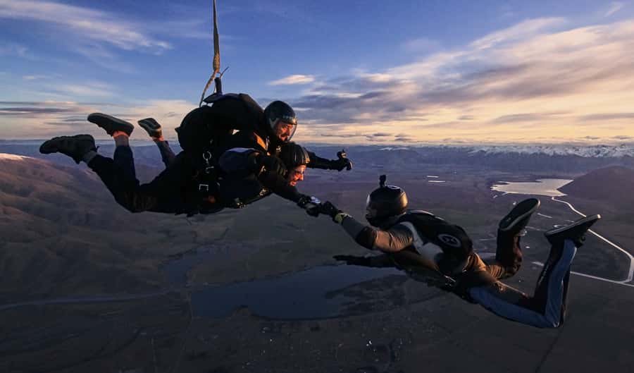 Mount Cook: Tandem Skydive Experience - Why Pukaki Is Such A Special Place To Skydive