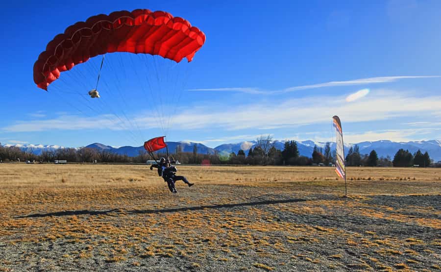 Mount Cook: Tandem Skydive Experience - Choosing Between 13,000 And 16,500 Feet