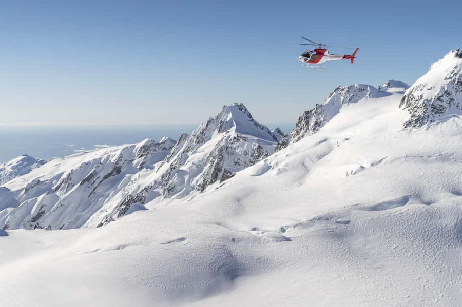 Mount Cook: Tasman Glacier and West Coast Helicopter Flight - Starting over Tasman Glacier Lake