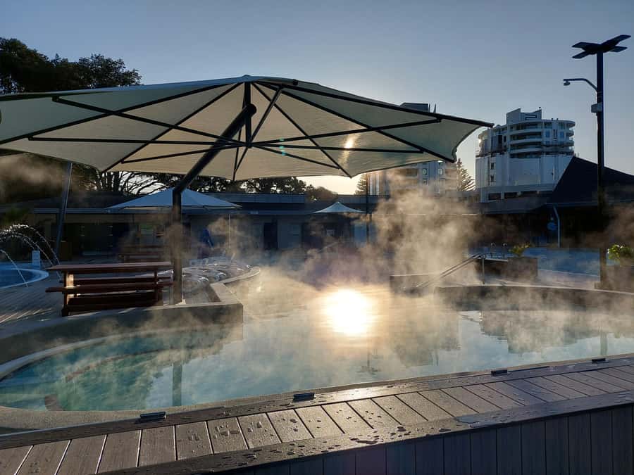 Mount Maunganui: Hot Ocean Water Pools Entry Ticket - How long to stay and when it makes sense
