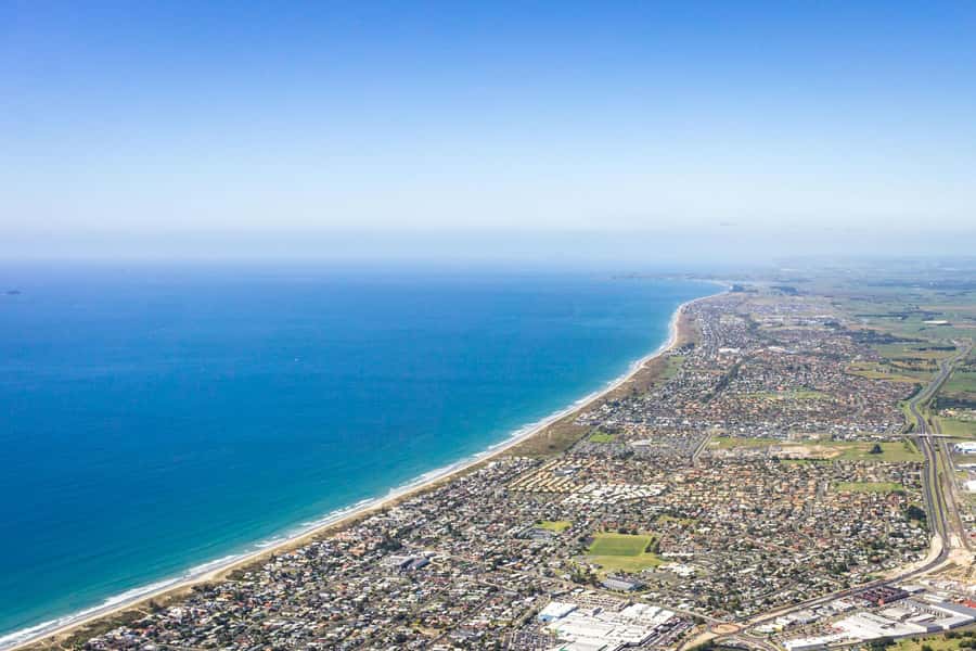 Mount Maunganui Scenic Flight: Departing Tauranga Airport - Who will enjoy this flight most