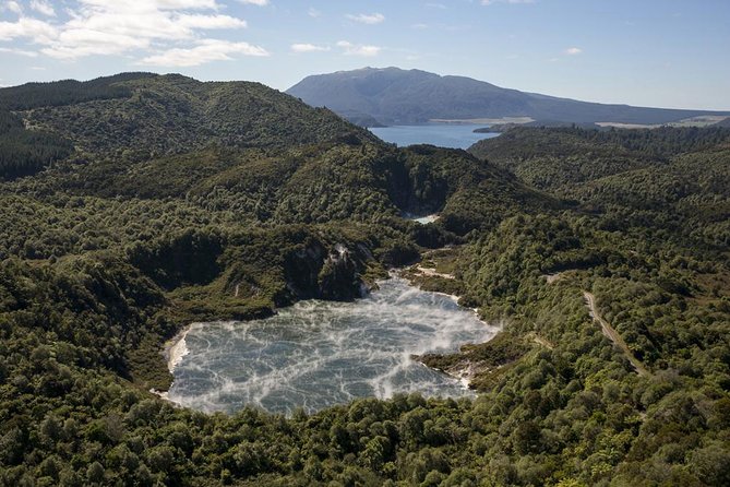 Mount Tarawera Volcanic Adventure by Helicopter - What the small group adds