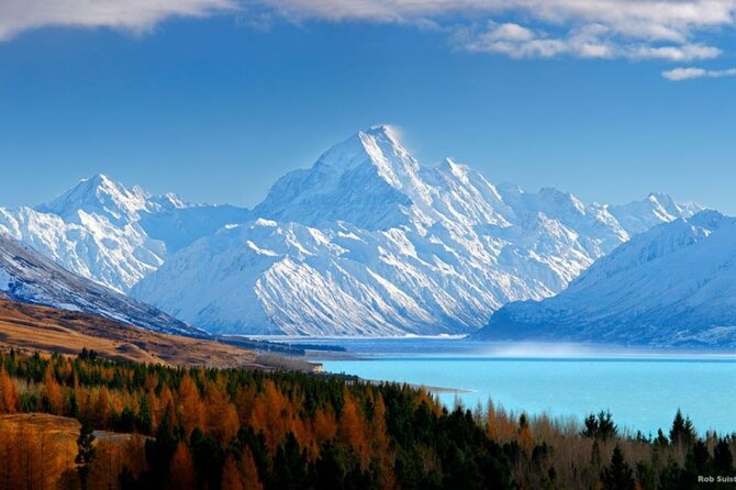 Mt Cook Small Group Tour & Heli Hike Combo from Queenstown - Lake Pukaki and the first Aoraki views