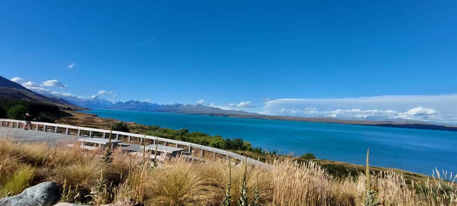 Mt Cook Tour: Finish at Queenstown, Christchurch or Dunedin - Lake Pukaki and the Road Toward Aoraki