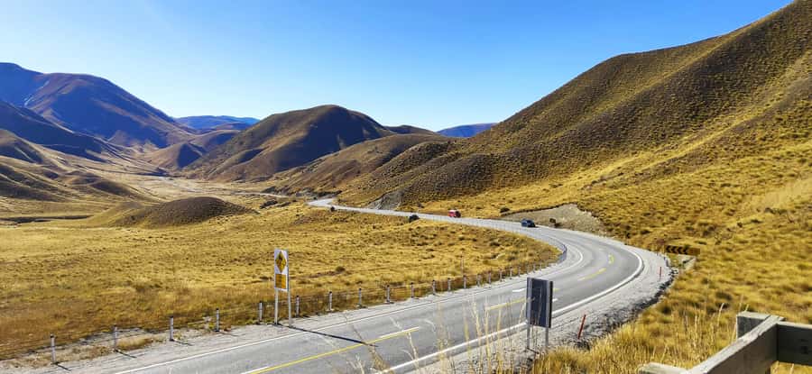 Mt Cook Tour: Finish at Queenstown, Christchurch or Dunedin - Picking the Right Final Destination