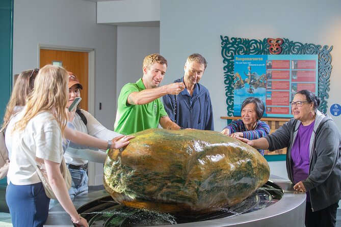 Museum of New Zealand Te Papa Tongarewa: Introducing Te Papa Tour - Why Te Papa deserves more than a quick hour
