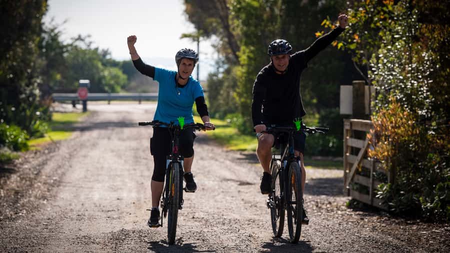 Napier: Cape Coast Winery Tour on E-Bikes - From Cape Kidnappers to the first wine