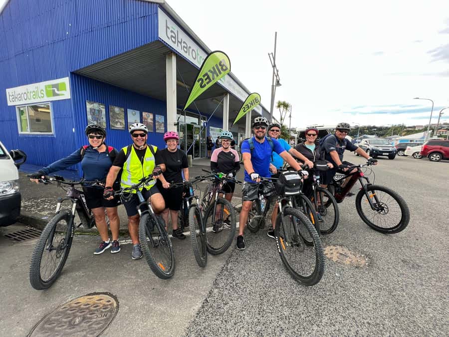 Napier: Cruise Self-Guided Cycle Ride to Winery - Half Day - The 40-kilometre loop through Hawke’s Bay