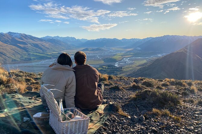 North Canterbury Helicopter Winery lunch - Timing, meeting point, and practical details