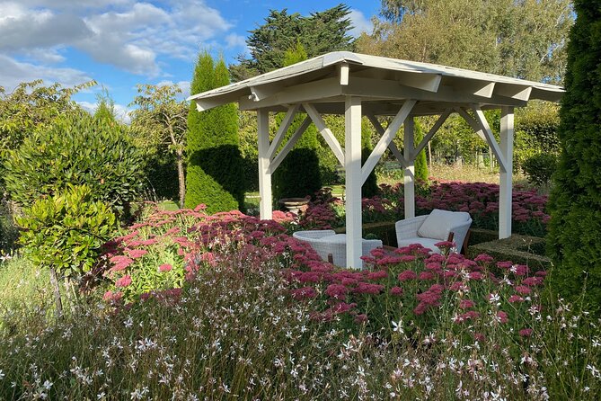 Oasis Cottage Gardens and Floristry Studio in Oxford, NZ - The duck pond and birdlife