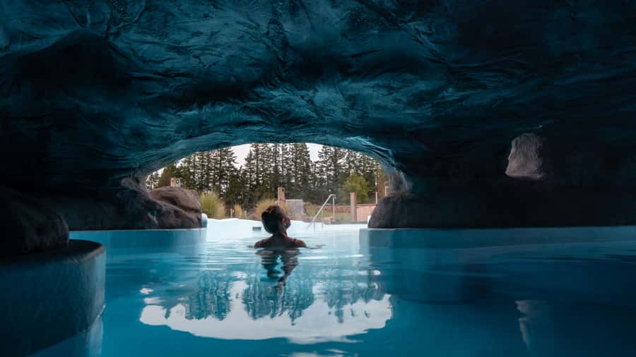 Ōpuke Thermal Pools: Adults-Only Entry with Swim Up Bar - Why Ōpuke works so well as a grown-up retreat