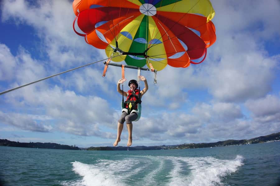 Paihia: Bay of Islands Parasailing Flight - Practical tips for a smoother flight
