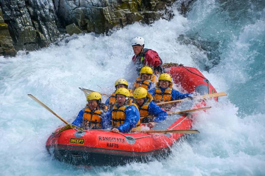 Peel Forest: Rangitata Gorge Whitewater Rafting Tour - Building confidence through Grade 1, 2, and 3 rapids