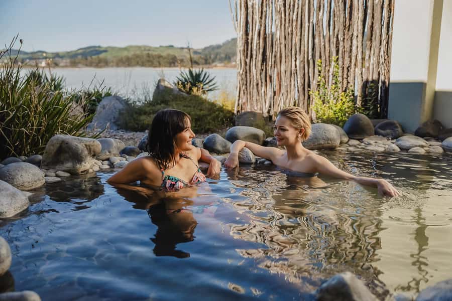 Polynesian Spa Rotorua: Lake View Private Pools Experience - Why the Lake Rotorua view matters