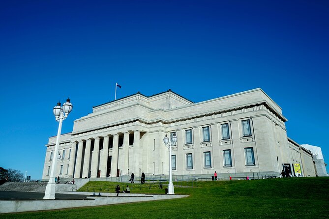 Private Auckland City Highlights Tour - Bastion Point: harbour views with political and civic meaning