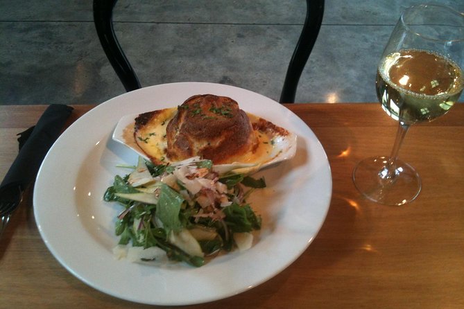 Private Driving Wine Tour (full day) in the Marlborough Region - St Clair and the value of a proper lunch stop