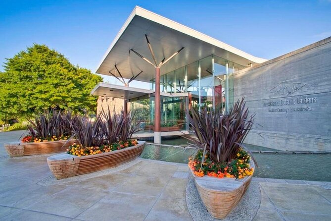 Private FullDay Auckland Sightseeing Tour with Optional PihaBeach - Key points at a glance