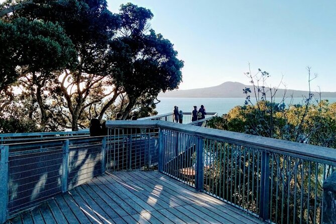 Private FullDay Auckland Sightseeing Tour with Optional PihaBeach - Auckland Museum: two hours for New Zealand’s story