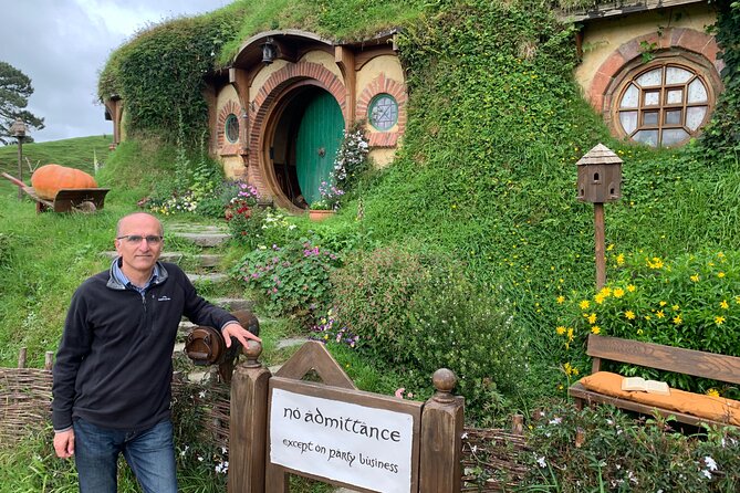 Private Hobbiton and Rotorua Auckland Tour House - Is $493.36 per person good value?