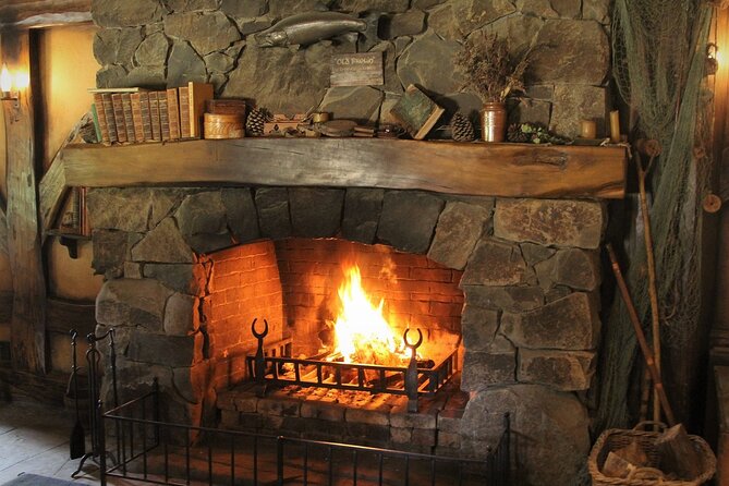 Private Hobbiton & Blue Springs Day Trip from Auckland - Guide service and the private experience