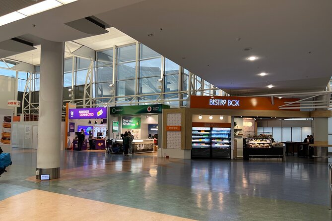 Private Mini Van Transfer From Auckland Airport to Auckland City - A private ride with no shared shuttle stops