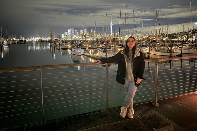 Private Night Tour of Auckland, Sky Tower Bar, Bridge & Museum - What the private format really adds