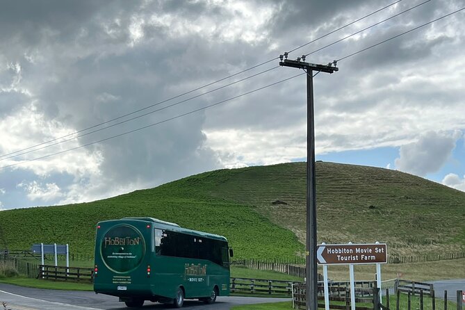 Private Round Trip Transport To Hobbiton From Auckland - Who will get the most from this trip?