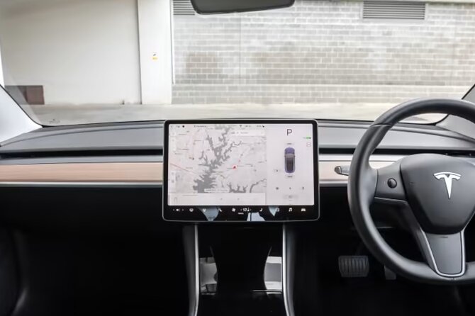 Private Tesla Transfer: Auckland, Tauranga, Rotorua, Taupo - What the early customer experiences tell you