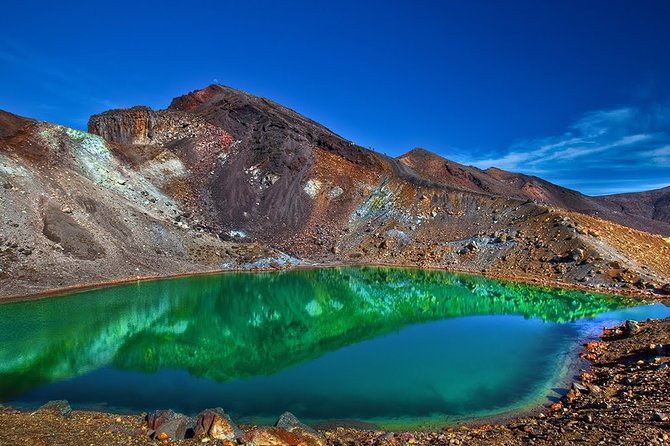 Private Tour [3 Days]: Tongariro Alpine Crossing, Huka Falls & Lake Taupō - Transport, rooms, meals, and comfort
