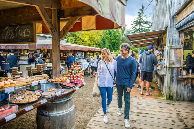 Private tour - Matakana Art & Wine Village - Matakana Village, local food, and the Saturday market
