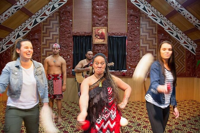 Private Tour to Rotorua’s Natural wonders and Māori Arts & craft. - Why this Auckland day trip takes all day
