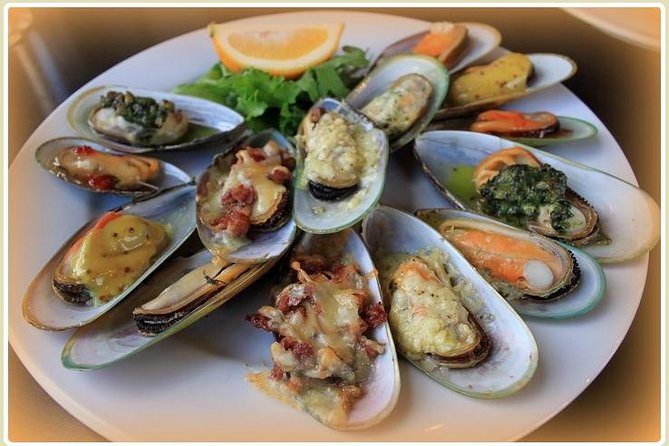 Private Wine Gourmet and Scenic Delights Tour from Blenheim - Marlborough Sounds: Bays, Boats, and a Seafood Lunch