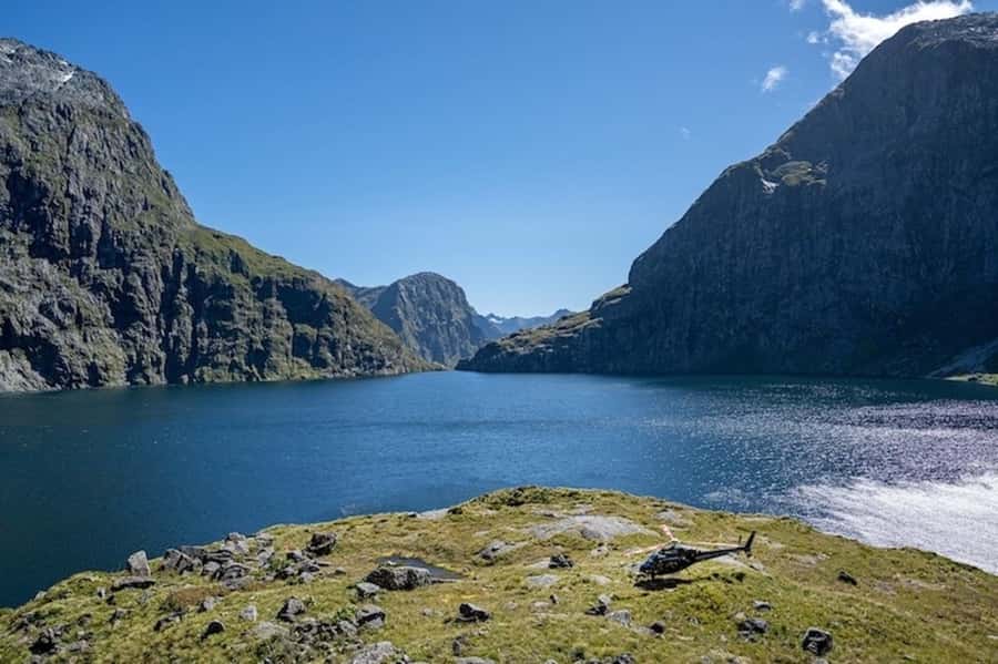 Queenstown: 2.5 Hour Flight to Fiordland's Iconic Locations - Lake Quill and the source of Sutherland Falls