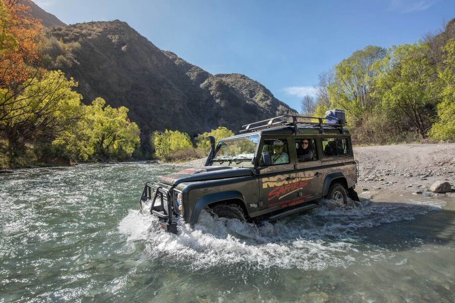Queenstown: 4WD Lord Of the Rings Half-Day Tour - Crossing the Arrow River by 4WD