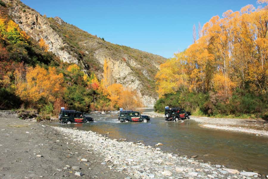 Queenstown: 4WD Lord Of the Rings Half-Day Tour - Queenstown Hill and the Wakatipu Basin