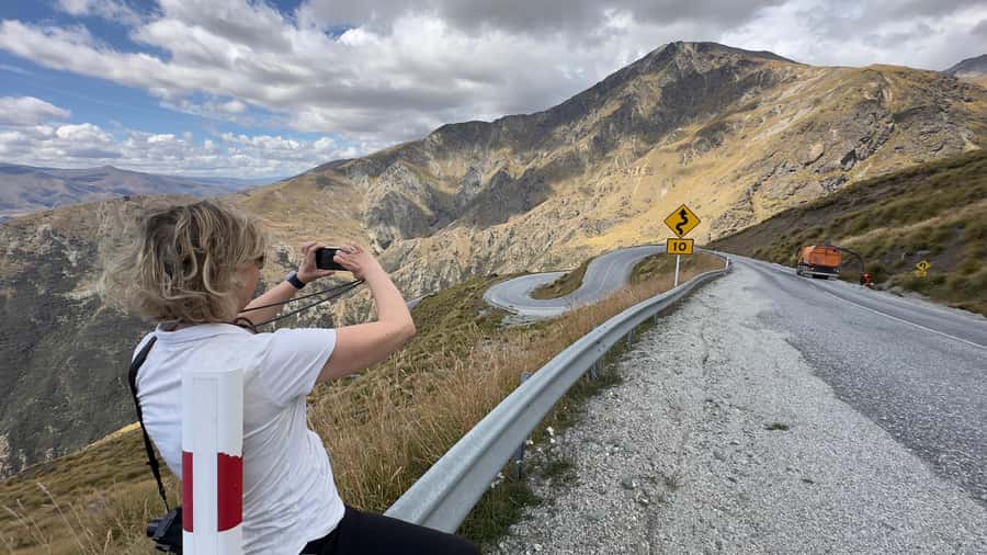 Queenstown and Environs: Full Day Private Photography Tour - Why nine hours matters in Queenstown