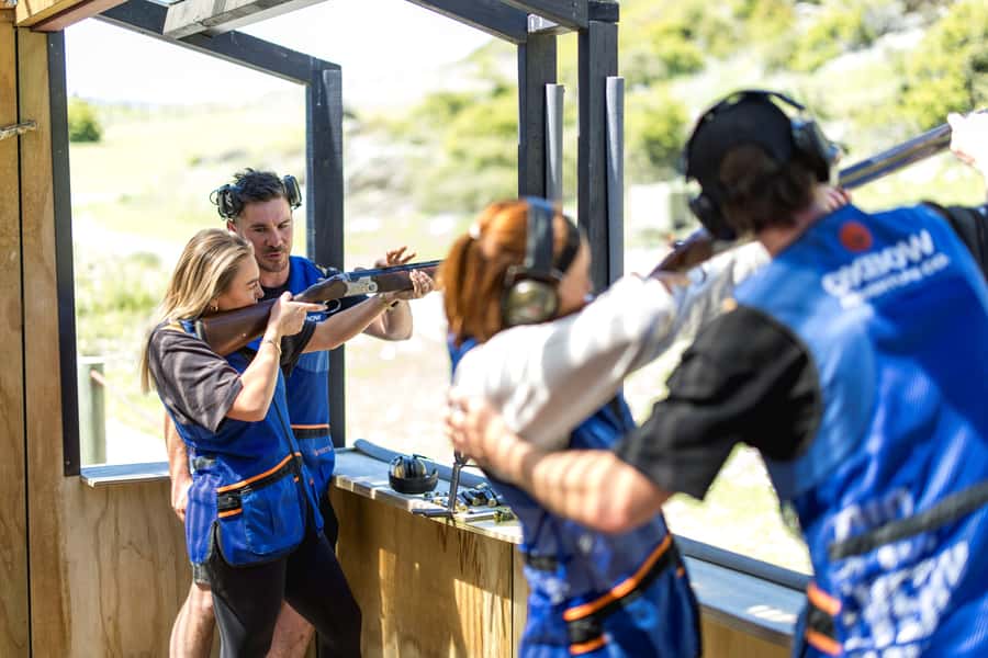 Queenstown: Clay Target Shooting Experience - Eight automatic throwers and changing target difficulty