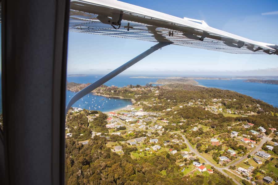 Queenstown: Day Trip to Stewart Island via Scenic Flight - Key points at a glance