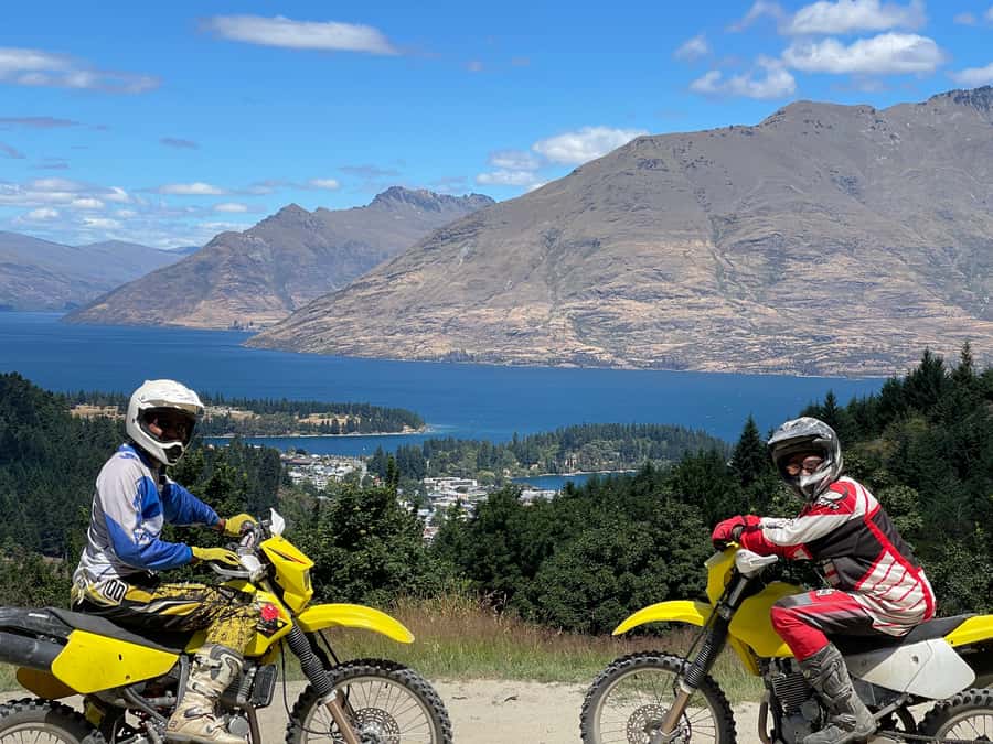 Queenstown: Dirt Bike Tour - Let's Ride - What the Guide Adds to the Ride