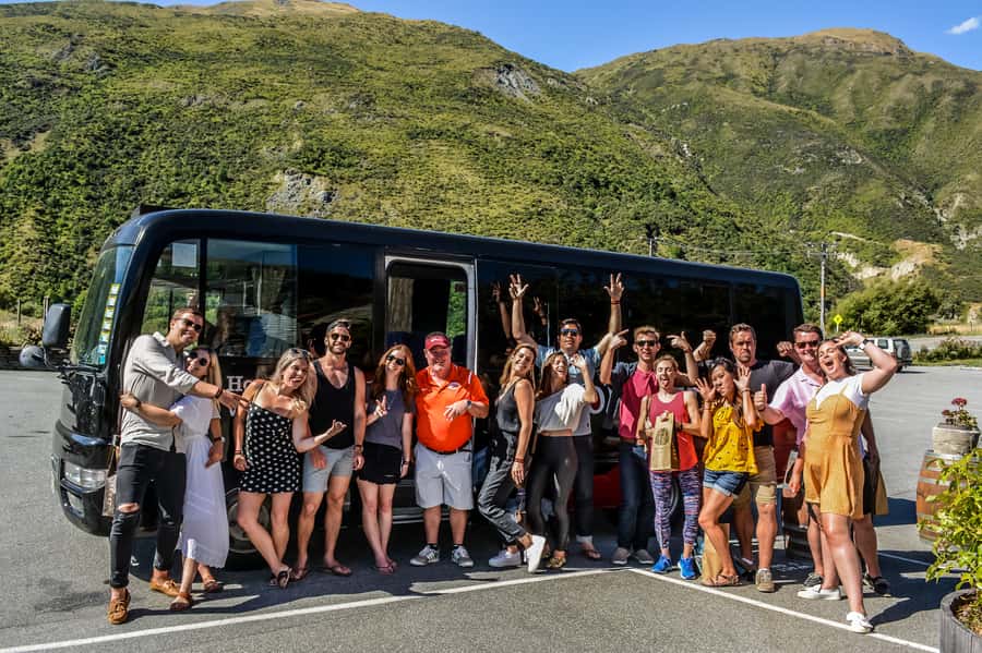 Queenstown & Gibbston Valley: Hop-On Hop-Off Wine Tours - Gibbston Valley: cellar doors, food, and broad views