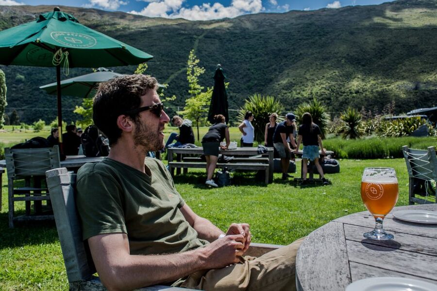 Queenstown & Gibbston Valley: Hop-On Hop-Off Wine Tours - What each type of stop offers